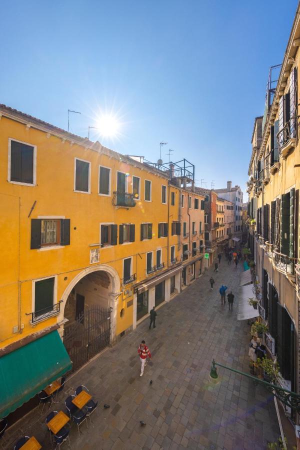 Rialto Bridge Luxury Venezia